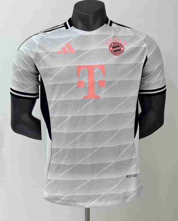 Maglietta Calcio Away Bayern Monaco 2025 2026 – Versione Giocatore