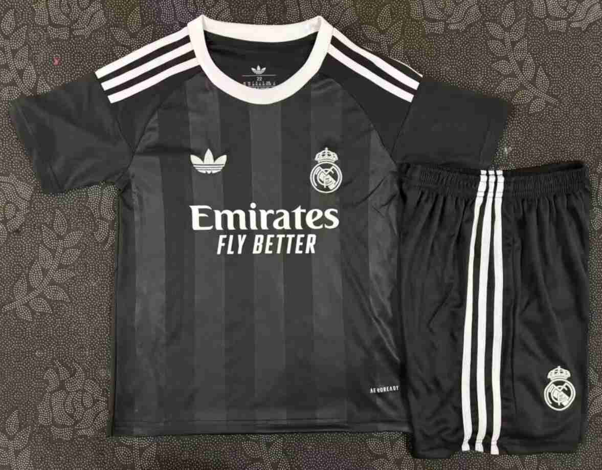 Maglia Calcio Real Madrid Set Bambino Portiere 2025 2026 Nero