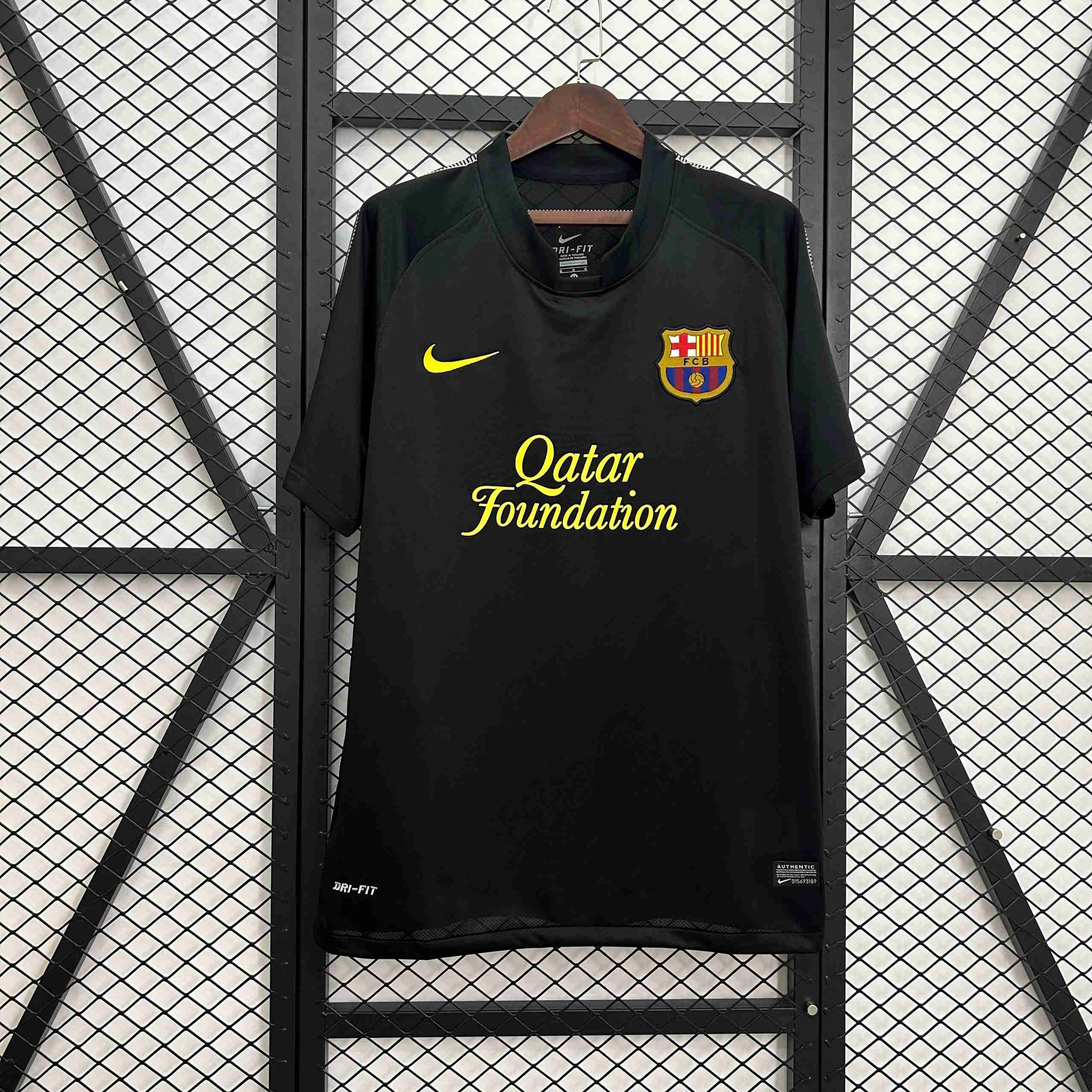 Camiseta Barcelona 2ª Retro 2011-2012 Thailandia Maglia Calcio Away FC Barcellona Retro 2011 2012